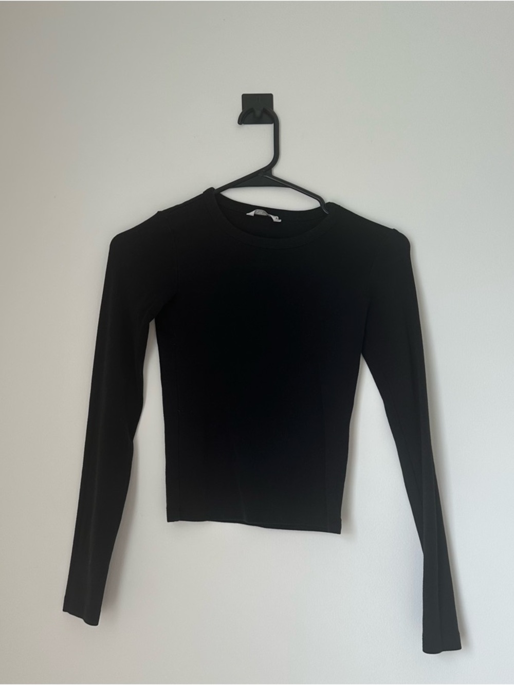 Zara Black Long Sleeve Crewneck Top